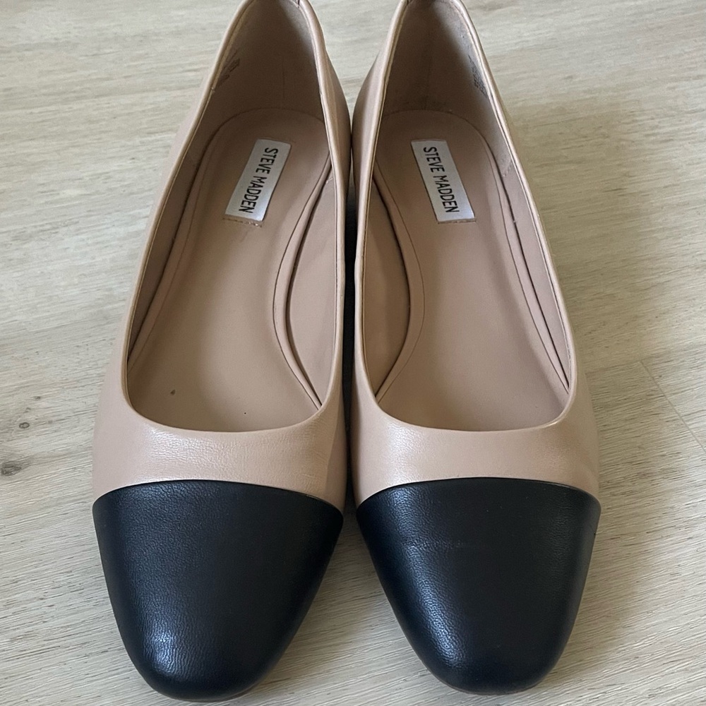 Steve Madden Nude Flats